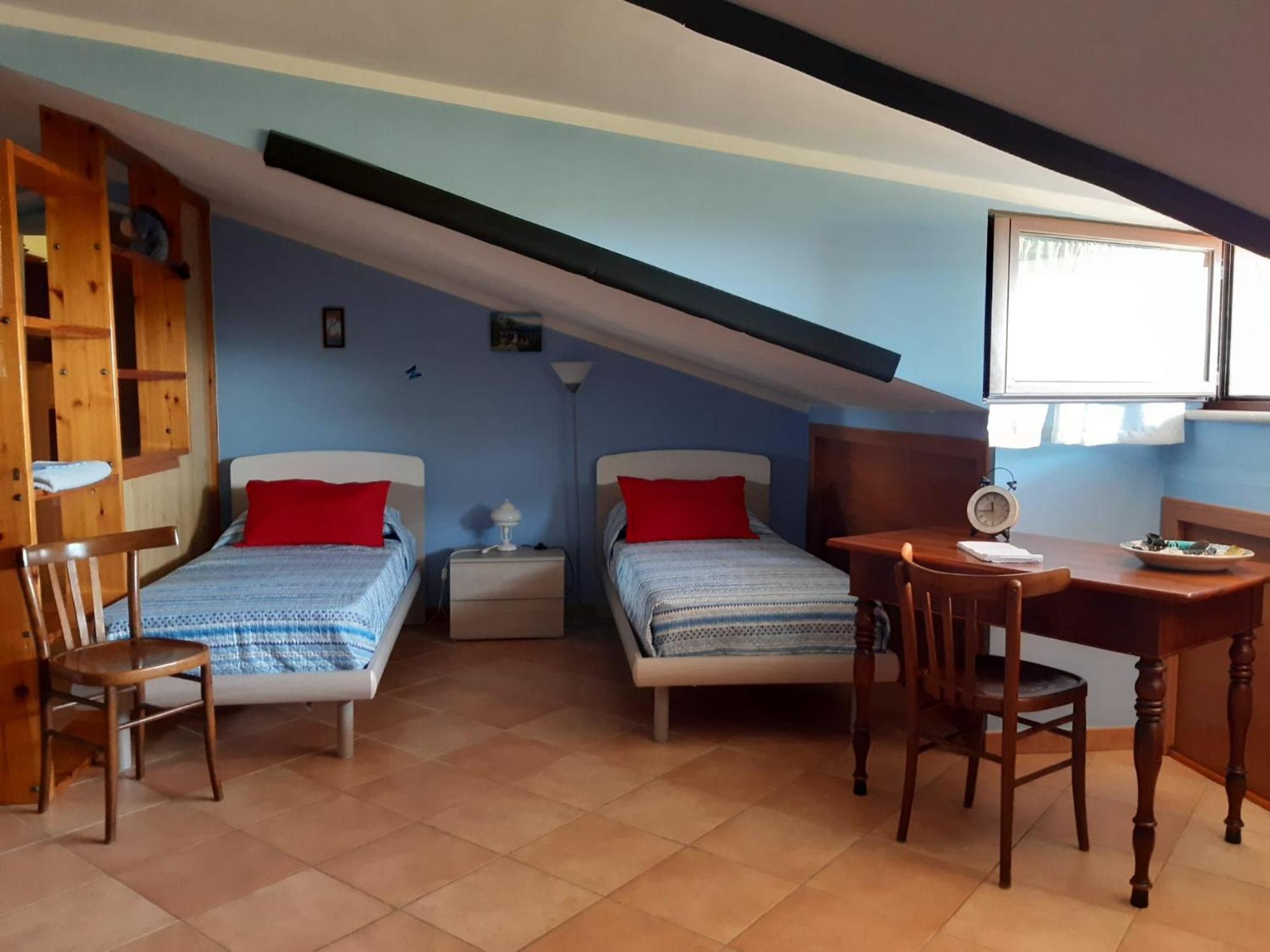 Il Girasole Bed & Breakfast Castelvecchio Calvisio Dış mekan fotoğraf